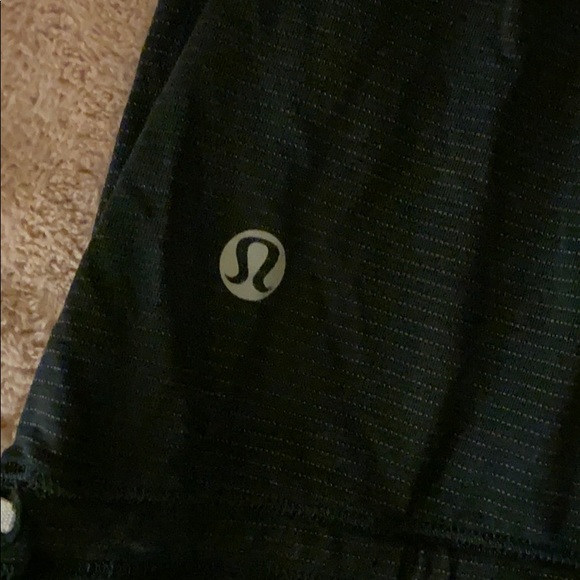 Lululemon built in bra tank - Picture 5 of 7